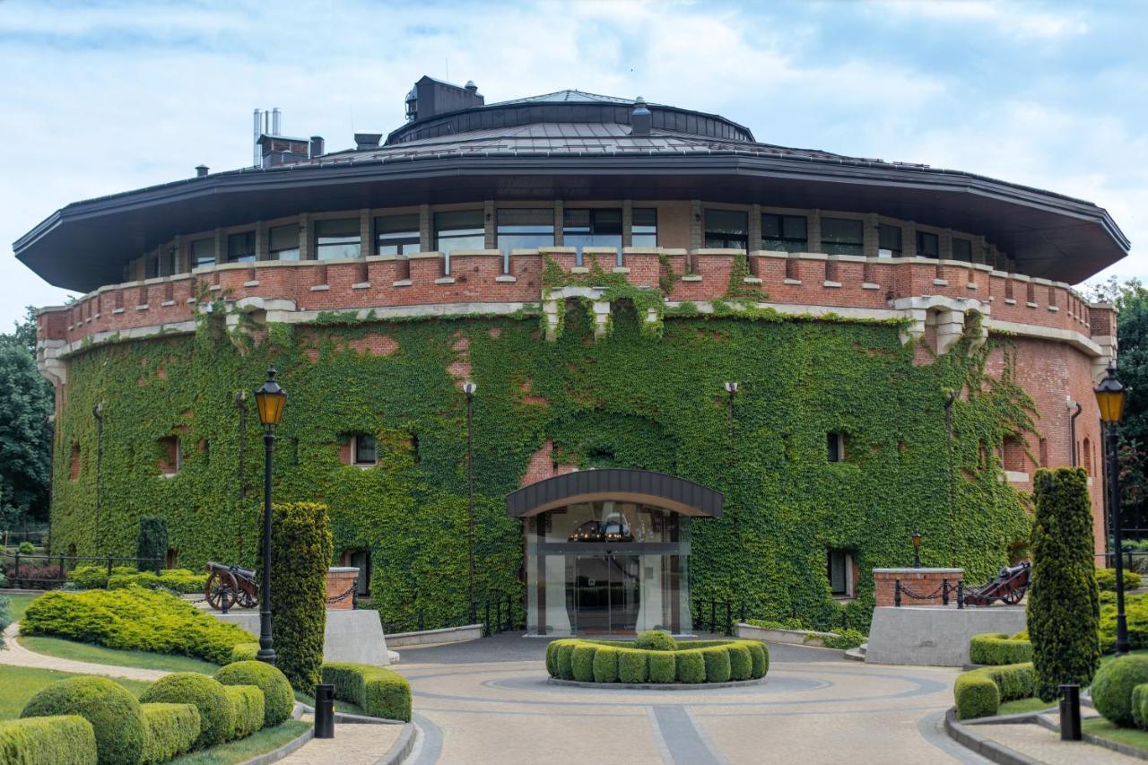 Отель Citadel 5*